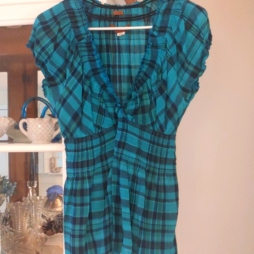Very cute plaided top